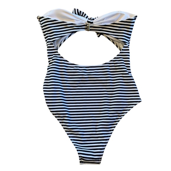 Cupshe Women’s Striped Cut-Out Strapless L Swimsuit - Picture 4 of 4